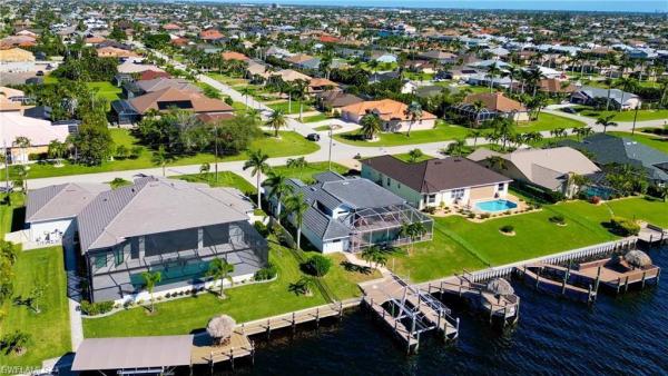 Cape Coral, 2720 51st St, Cape Coral, Florida 33914, image 3