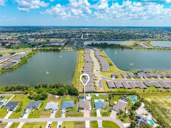 Cape Coral, 1207 4th St, Cape Coral, Florida 33993, image 2