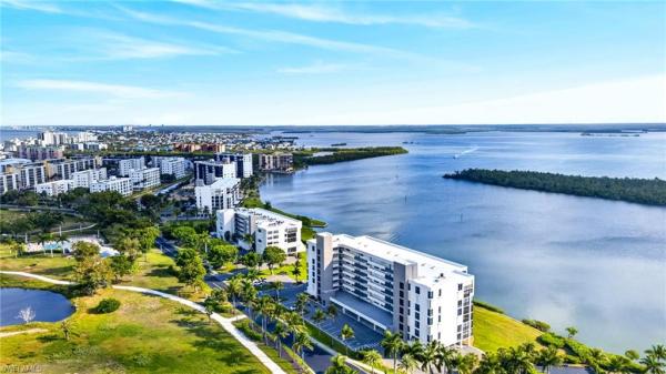 The Palms Of Bay Beach, 4203 Bay Beach Ln #3E, Fort Myers Beach, Florida 33931, image 3