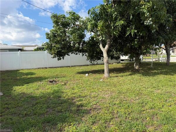 Cape Coral Residential, 4143 Country Club Blvd, Cape Coral, Florida 33904, image 1