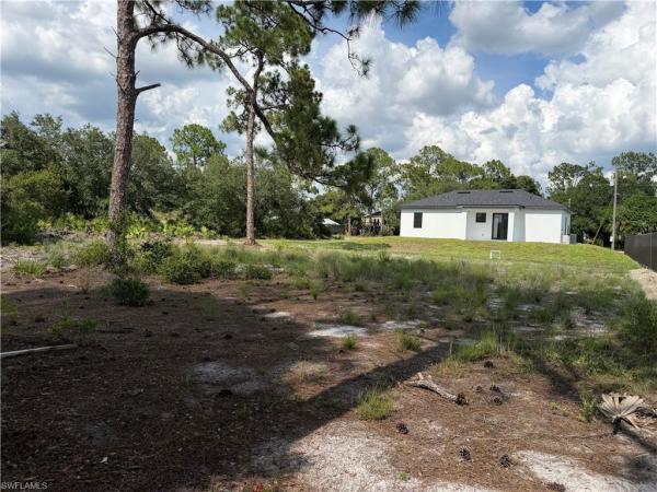 Lehigh Acres, 1505 Plumosa Ave, Lehigh Acres, Florida 33972, image 3