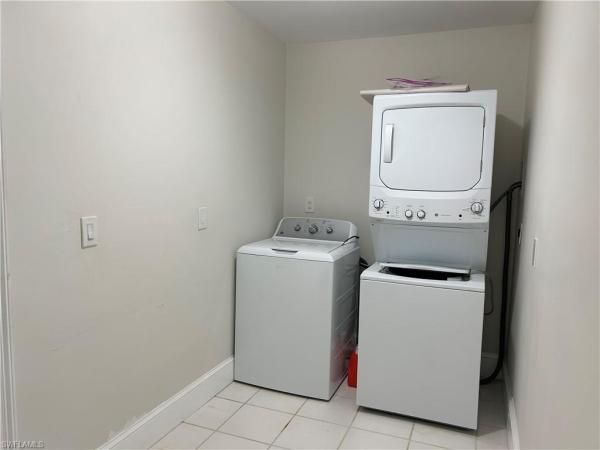 225 3rd St, Naples, Florida 34134, image 2