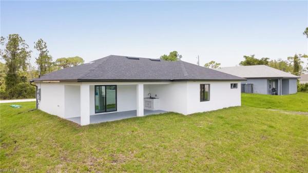 Greenbriar, 510 Westdale Ave, Lehigh Acres, Florida 33972, image 3