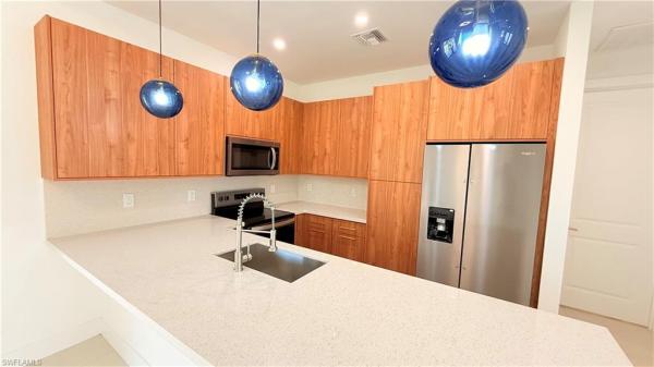 Cape Coral, 2827 2nd Ln, Cape Coral, Florida 33991, image 1