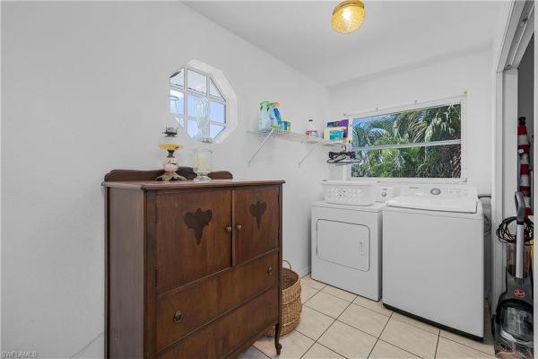 Captain's Cove, 7954 Gabion Ct, Bokeelia, Florida 33922, image 2