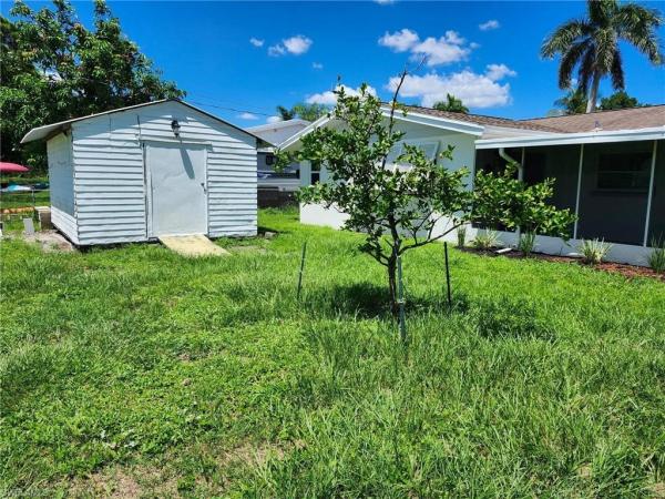 McGregor Gardens, 6313 S Saint Andrews Cir, Fort Myers, Florida 33919, image 2