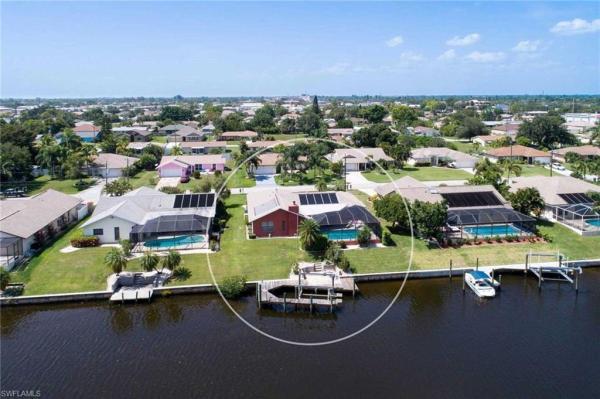 Cape Coral, 1422 12th Ter, Cape Coral, Florida 33990, image 2