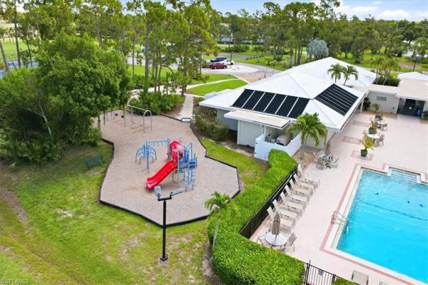 Sungate Villas At Fountain Lakes, 21681 Sungate Ct, Estero, Florida 33928, image 2
