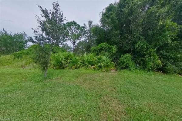 Vistanna Villas, 9135 Aegean Cir, Lehigh Acres, Florida 33936, image 2