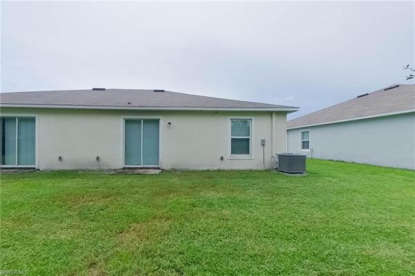 Vistanna Villas, 9135 Aegean Cir, Lehigh Acres, Florida 33936, image 1