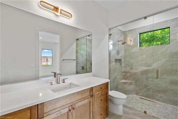 Town & River, 846 Cypress Lake Cir, Fort Myers, Florida 33919, image 3