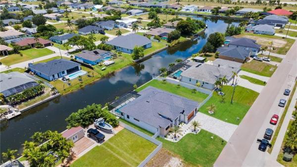 Cape Coral, 2227 15th Pl, Cape Coral, Florida 33991, image 3
