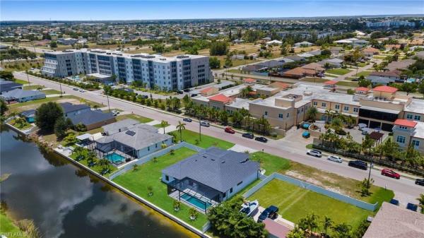 Cape Coral, 2227 15th Pl, Cape Coral, Florida 33991, image 1