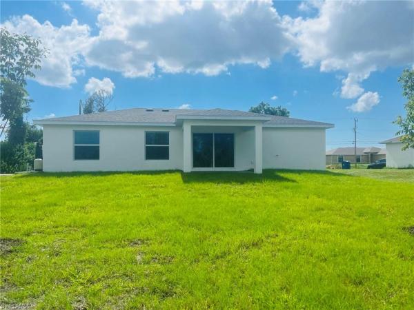 Cape Coral Residential, 4129 20th Pl, Cape Coral, Florida 33909, image 2