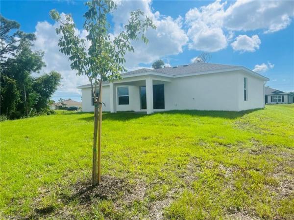 Cape Coral Residential, 4129 20th Pl, Cape Coral, Florida 33909, image 1