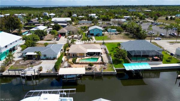 Sandy Shoals, 16057 Bowline St, Bokeelia, Florida 33922, image 3