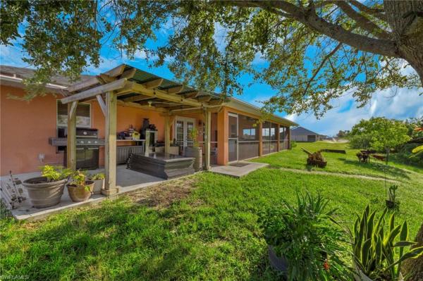 Cape Coral Residential, 610 12th St, Cape Coral, Florida 33909, image 3