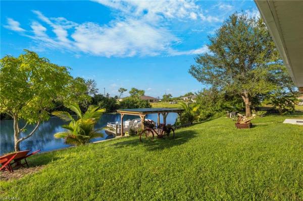 Cape Coral Residential, 610 12th St, Cape Coral, Florida 33909, image 2