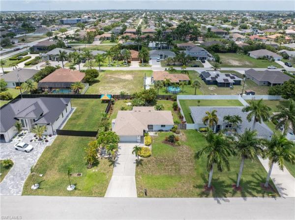 Cape Coral Residential, 1513 44th St, Cape Coral, Florida 33914, image 2