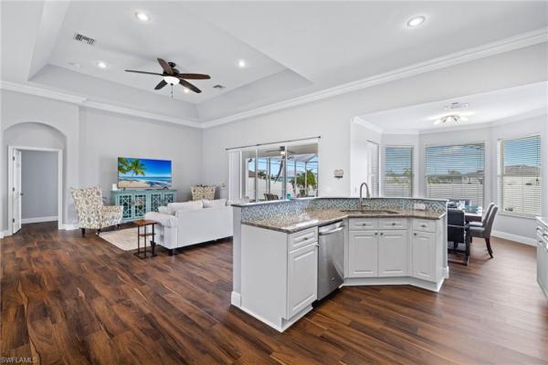 Cape Coral, 1049 38th Pl, Cape Coral, Florida 33993, image 3