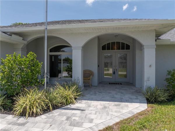 Cape Coral, 430 44th Ter, Cape Coral, Florida 33914, image 1
