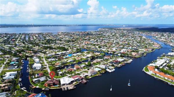 Cape Coral, 447 Avalon Dr, Cape Coral, Florida 33904, image 1