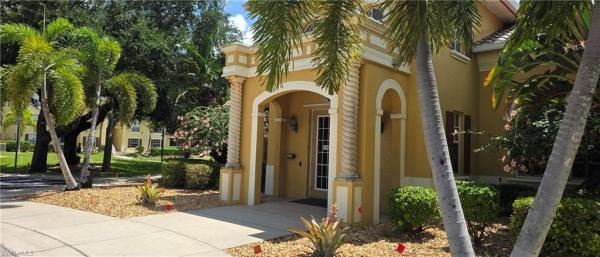 The Residence, 4135 Residence Dr #624, Fort Myers, Florida 33901, image 2