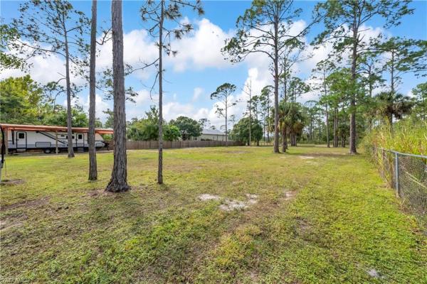Lehigh Acres, 909 Williams Ave, Lehigh Acres, Florida 33972, image 3