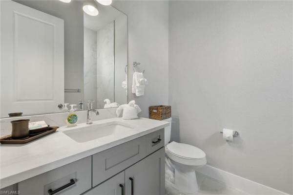 Yacht Club, 5240 Tower Dr, Cape Coral, Florida 33904, image 3