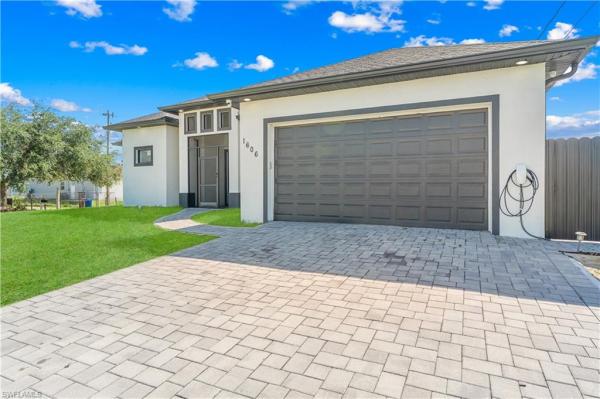 Lehigh Acres, 1606 S Beth Ave, Lehigh Acres, Florida 33976, image 1