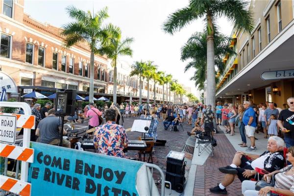 San Carlos Park, 2135 Virginia Ave #11, Fort Myers, Florida 33901, image 2