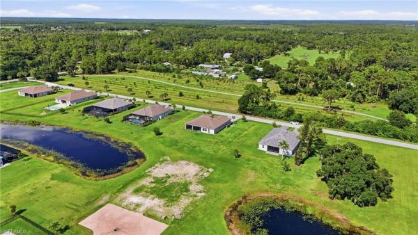 Serengeti, 17040 Serengeti Cir, Alva, Florida 33920, image 3