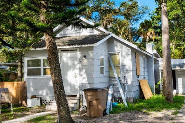 Russell Park, 221 Avacado Ct, Fort Myers, Florida 33905, image 3