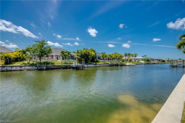 Cape Coral, 2104 28th Ln, Cape Coral, Florida 33914, image 2