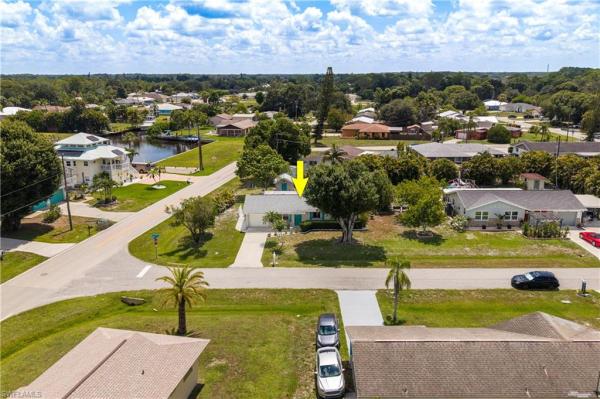 Fort Myers Shores, 2138 Dominica Ave, Fort Myers, Florida 33905, image 2