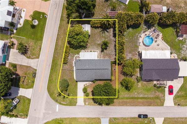 Fort Myers Shores, 2138 Dominica Ave, Fort Myers, Florida 33905, image 1