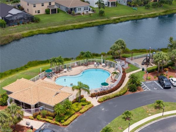 Heatherwood Lakes, 2059 Willow Branch Dr, Cape Coral, Florida 33991, image 1
