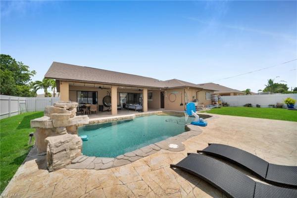 Cape Coral, 203 16th Ter, Cape Coral, Florida 33990, image 2