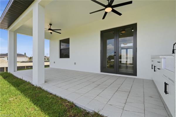 Cape Coral, 227 15th St, Cape Coral, Florida 33909, image 1