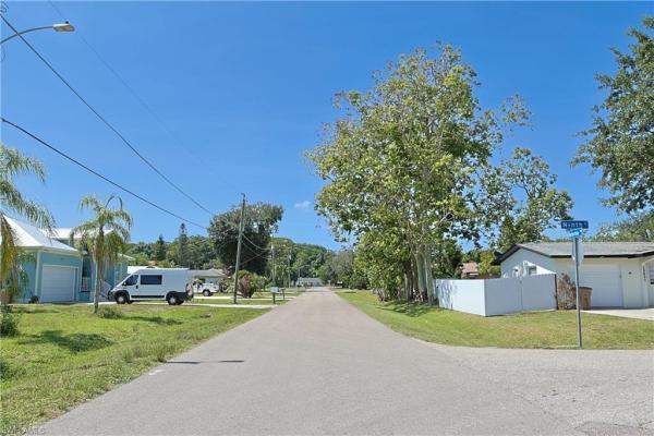 2115 Bahama Ave, Fort Myers, Florida 33905, image 1