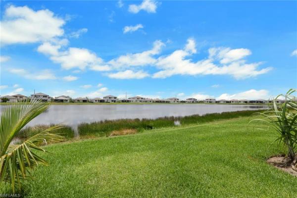 5074 Penella Ave, Naples, Florida 34142, image 1