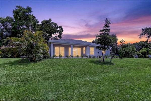 Caloosa View, 1333 Carlene Ave, Fort Myers, Florida 33901, image 1