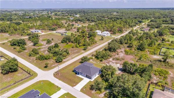 Lehigh Acres, 3306 17th St, Lehigh Acres, Florida 33972, image 1