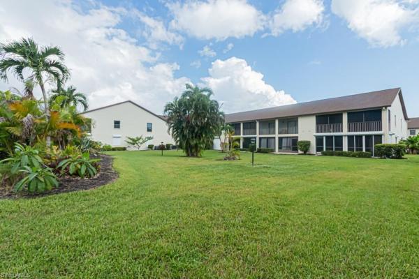 Central Park South, 9275 Lake Park Dr #204, Fort Myers, Florida 33919, image 2
