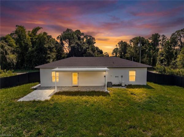 Lehigh Acres, 231 S Andalucia Ave, Lehigh Acres, Florida 33974, image 1