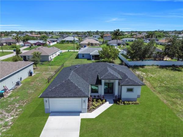 Cape Coral, 1622 18th Ter, Cape Coral, Florida 33993, image 3