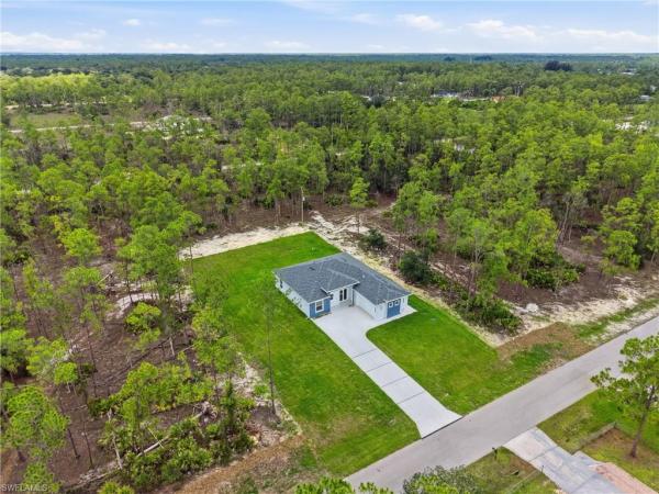 Lehigh Acres, 1314 Dayton Ave, Lehigh Acres, Florida 33972, image 3