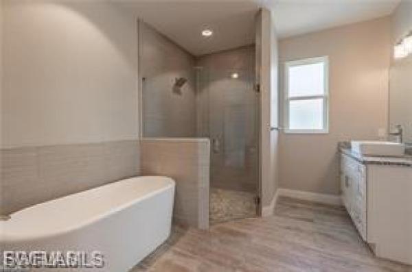 Cape Coral, 2118 35th Ln, Cape Coral, Florida 33909, image 3