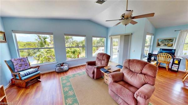 Kreamers, 8161 Moyer Ln, Bokeelia, Florida 33922, image 3