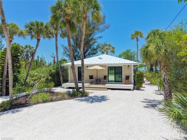 Del Sega, 2539 Coconut Dr, Sanibel, Florida 33957, image 2